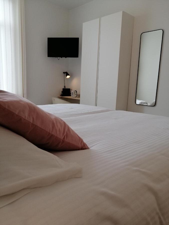 Haven 7 Bed and Breakfast Μπριζ Εξωτερικό φωτογραφία